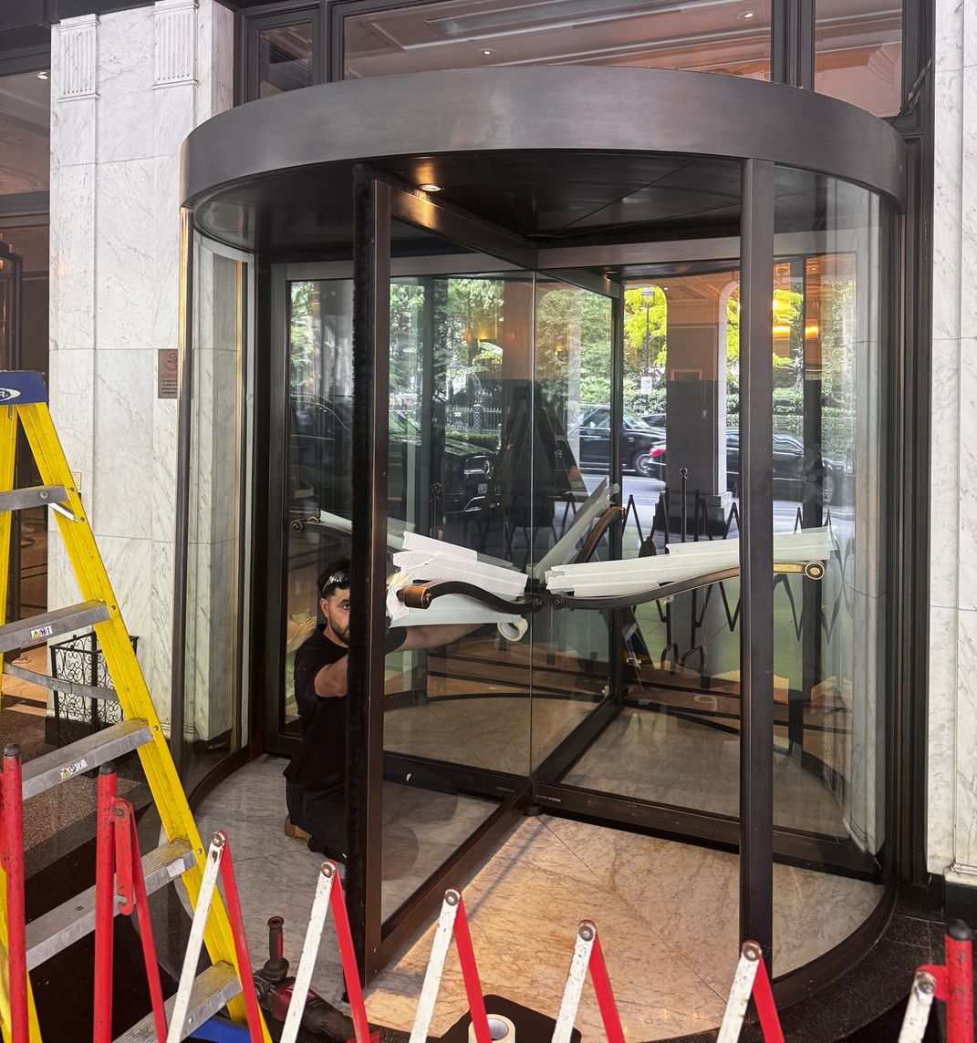 bronze restoration at Churchill Hyatt Regency