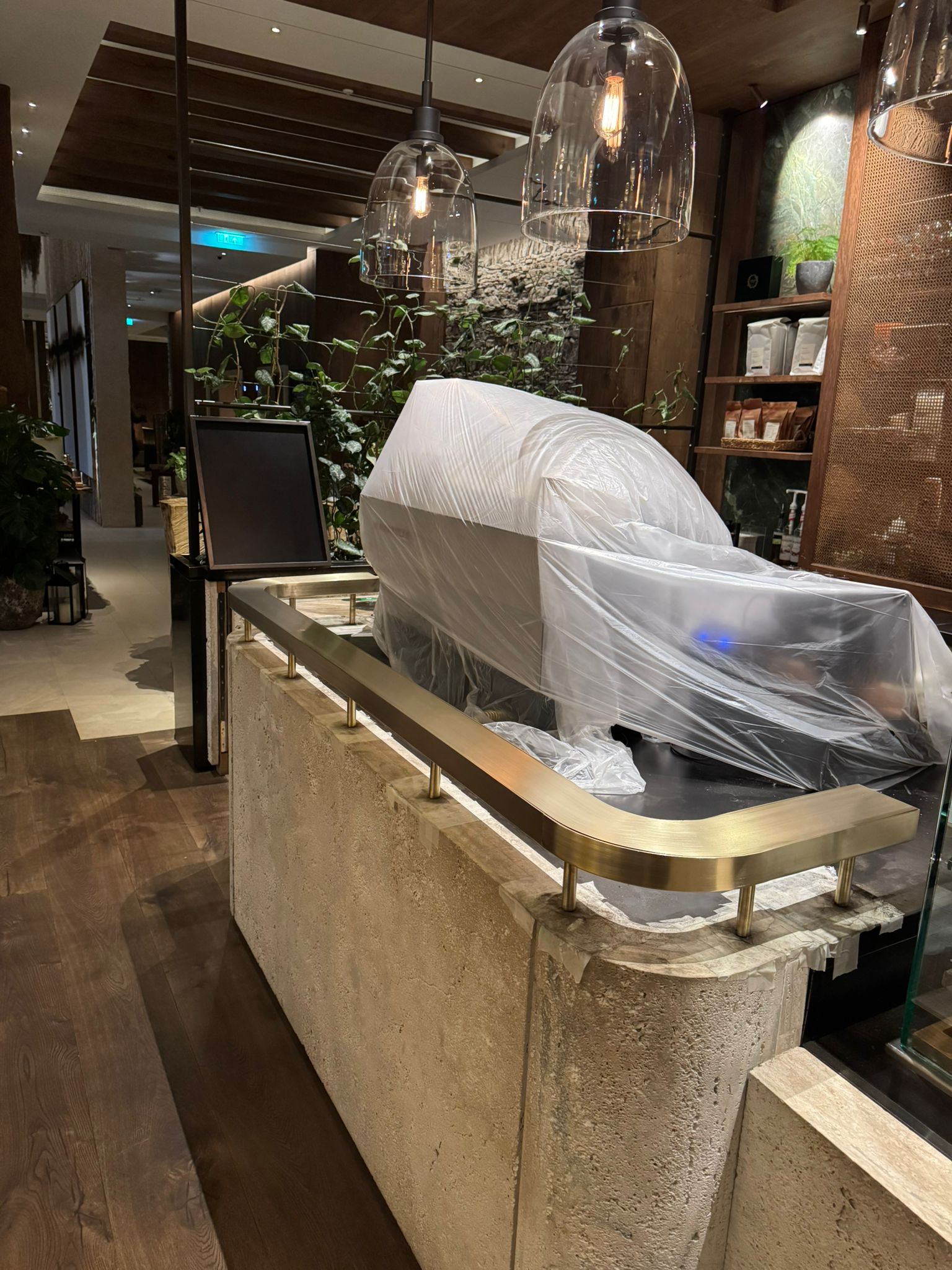 bronze restoration at Neighbours Cafe Mayfair